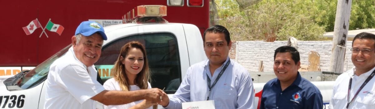 Se beneficia Bomberos Voluntarios de Escuinapa con donación de una camioneta y equipo táctico.