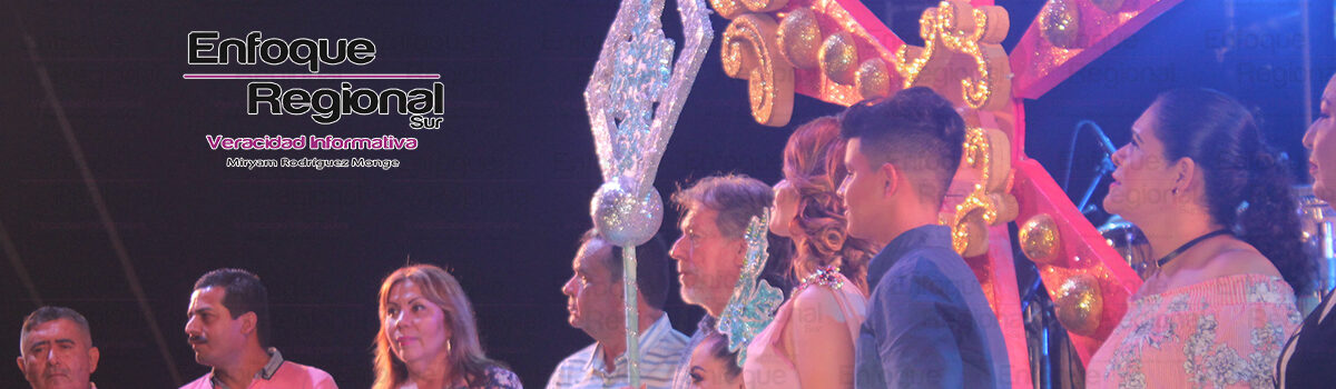 Coronan a Jessaly I, como reina de La «Fiesta del Mar de las Cabras»