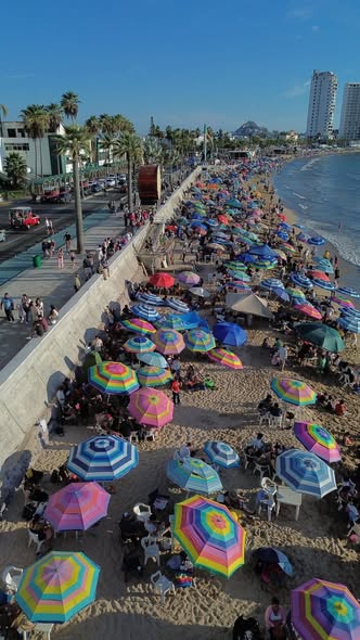 *Playas de Sinaloa registran una gran afluencia de turistas esta Semana Santa*