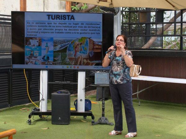 *Impulsa Sectur la capacitación en el sector turístico de Mazatlán*