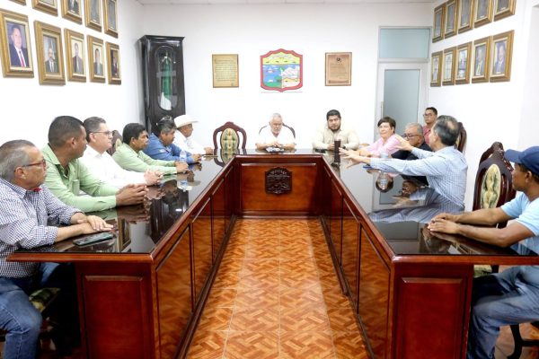 Gobierno De Escuinapa Y Productores Agrícolas Coordinan Estrategia Para Proteger La Cosecha De Mango Y Evitar El Robo En Huertas