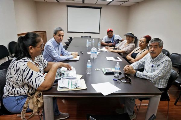*Atiende Gobierno del Estado colectivos que manifiestan altos cobros de la CFE*