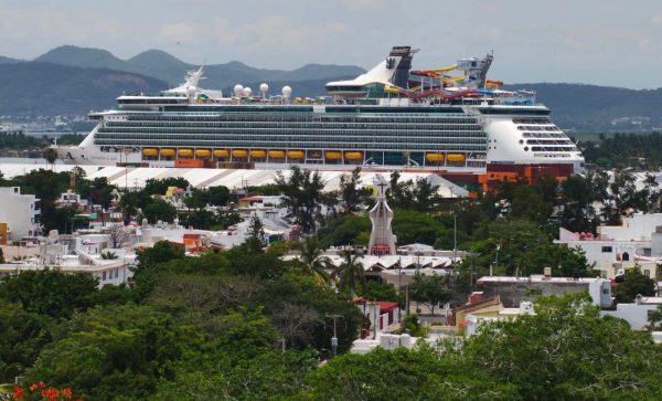 *Arriba a Mazatlán el primer crucero de agosto, con más de 3,800 visitantes*
