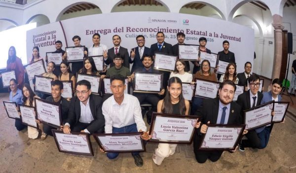 *¡Desde Choix hasta Escuinapa! Gobierno del Estado reconoce a jóvenes de los 20 municipios de Sinaloa*