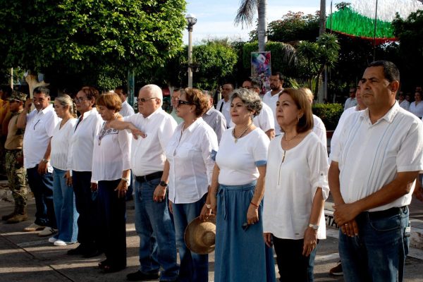 Conmemora Escuinapa 216 años del inicio de la Independencia de México